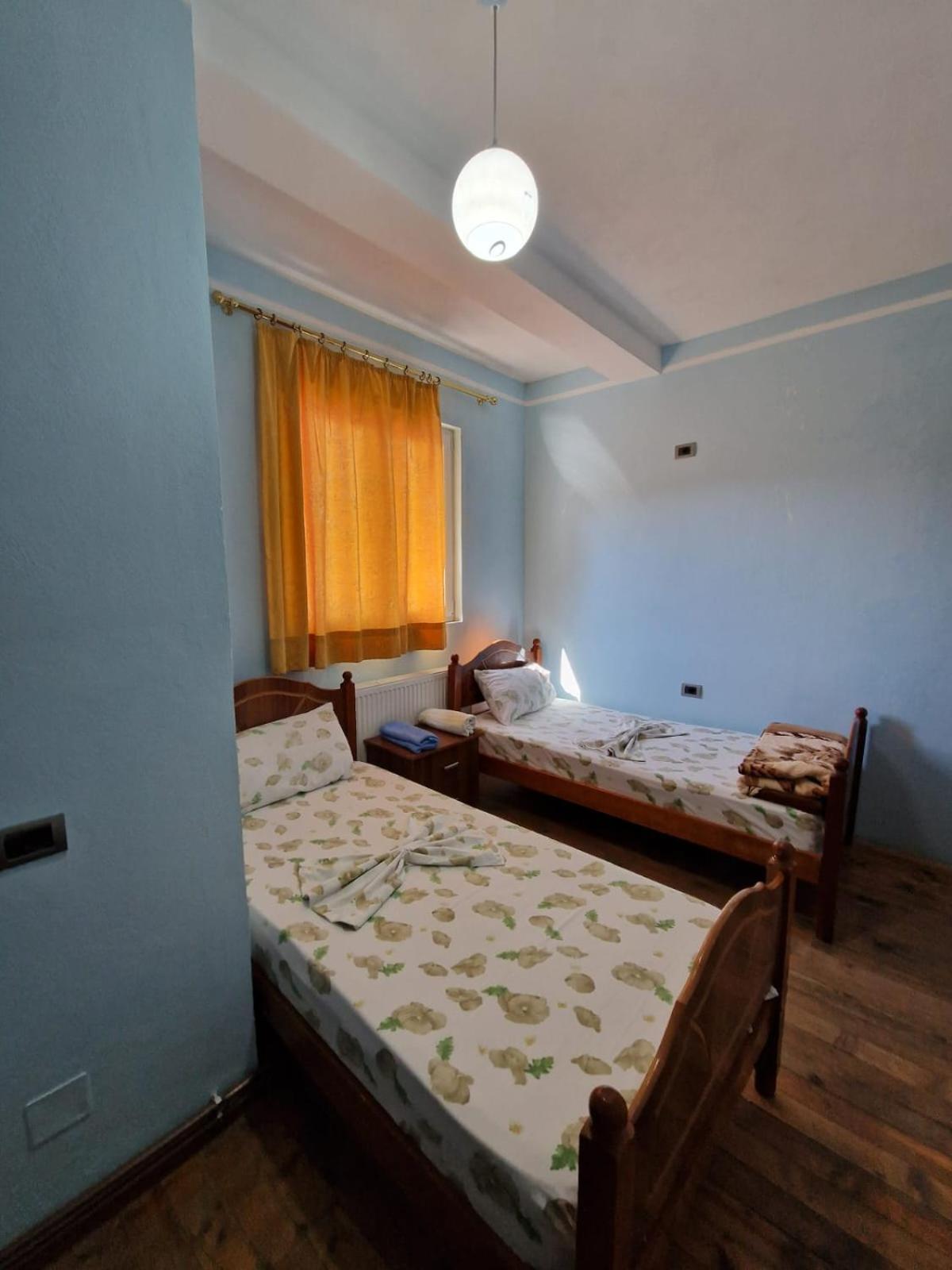 Guest House Korabi Ceren Buitenkant foto